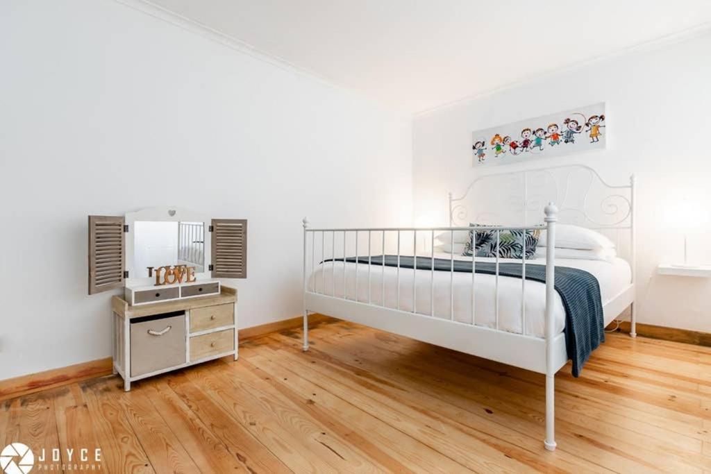 Lovelisbonapartments Cosy Apartment In Alfama Bagian luar foto